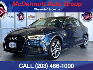 2017 Audi A3 2.0T quattro Premium Plus WAUJ8GFF4H1068306 2017 Audi A3 2.0T quattro Premium Plus
