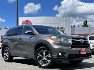 2016 Toyota Highlander XLE 5TDJKRFH0GS502143 2016 Toyota Highlander XLE