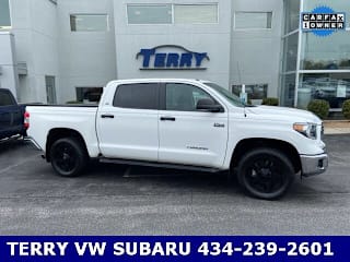 2018 Toyota Tundra SR5 5TFDW5F16JX722854 2018 Toyota Tundra SR5