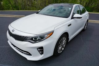 2017 Kia Optima SXL Turbo 5XXGV4L26HG138656 2017 Kia Optima SXL Turbo