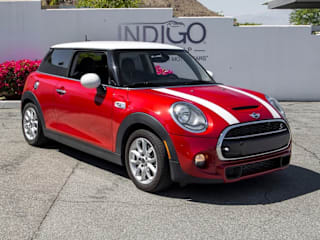 2016 MINI Hardtop 2 Door WMWXP7C56G2A42648 2016 MINI Hardtop 2 Door