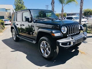 2020 Jeep Wrangler Unlimited Sahara 1C4HJXEN3LW199141 2020 Jeep Wrangler Unlimited Sahara