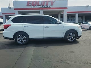 2018 Nissan Pathfinder 5N1DR2MNXJC622836 2018 Nissan Pathfinder