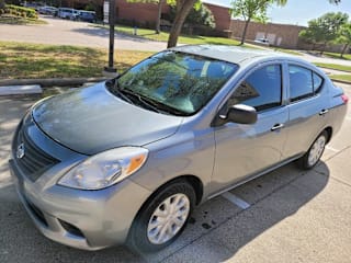 2014 Nissan Versa 1.6 S 3N1CN7AP8EL845002 2014 Nissan Versa 1.6 S
