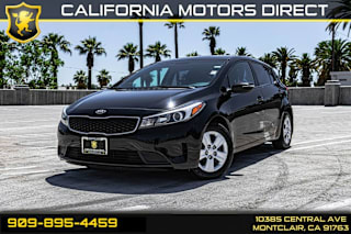 2018 Kia Forte5 LX KNAFK5A82J5772880 2018 Kia Forte5 LX