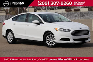 2015 Ford Fusion S 3FA6P0G79FR310896 2015 Ford Fusion S