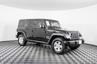 2017 Jeep Wrangler Unlimited 1C4BJWDG9HL551957 2017 Jeep Wrangler Unlimited