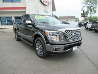 2019 Nissan Titan Platinum Reserve 1N6AA1E53KN502001 2019 Nissan Titan Platinum Reserve