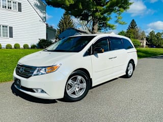 2012 Honda Odyssey Touring 5FNRL5H92CB083399 2012 Honda Odyssey Touring