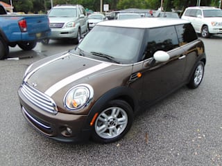 2012 MINI Cooper Base WMWSU3C50CT261456 2012 MINI Cooper Base