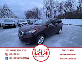 2019 Kia Sorento LX 5XYPGDA38KG560025 2019 Kia Sorento LX