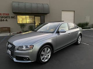 2011 Audi A4 2.0T Premium WAUAFAFL4BN055614 2011 Audi A4 2.0T Premium