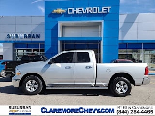 2017 Ram Pickup 1500 1C6RR6GG8HS695208 2017 Ram Pickup 1500