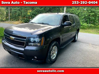 2011 Chevrolet Suburban LT 1500 1GNSKJE36BR268410 2011 Chevrolet Suburban LT 1500