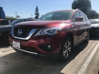 2018 Nissan Pathfinder SV 5N1DR2MN1JC631103 2018 Nissan Pathfinder SV