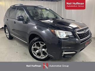 2017 Subaru Forester 2.5i Touring JF2SJAWC3HH425885 2017 Subaru Forester 2.5i Touring