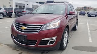2017 Chevrolet Traverse LT 1GNKVGKD4HJ155179 2017 Chevrolet Traverse LT