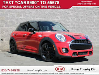 2015 MINI Hardtop 4 Door WMWXU3C5XF2B56037 2015 MINI Hardtop 4 Door