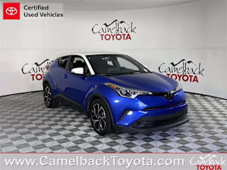 2019 Toyota C-HR XLE JTNKHMBX4K1027682 2019 Toyota C-HR XLE