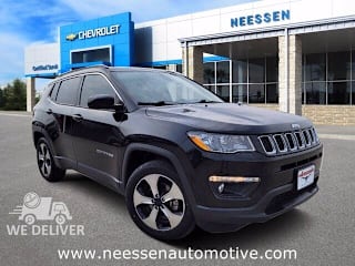 2018 Jeep Compass Latitude 3C4NJCBB6JT105813 2018 Jeep Compass Latitude