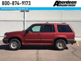 1999 Ford Explorer XLT 1FMZU34X3XUC33857 1999 Ford Explorer XLT