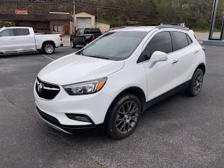 2018 Buick Encore Sport Touring KL4CJ2SB1JB703711 2018 Buick Encore Sport Touring