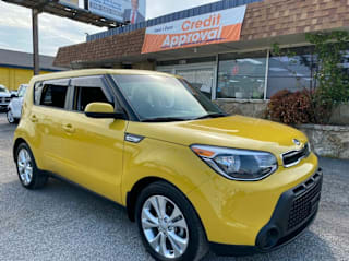 2015 Kia Soul + KNDJP3A56F7176529 2015 Kia Soul +