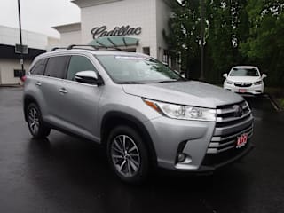 2019 Toyota Highlander XLE 5TDJZRFH9KS566248 2019 Toyota Highlander XLE