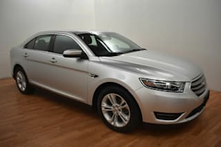 2017 Ford Taurus SEL 1FAHP2H83HG123983 2017 Ford Taurus SEL