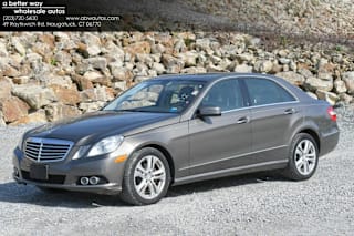 2011 Mercedes-Benz E-Class E 350 Luxury 4MATIC WDDHF8HB0BA282181 2011 Mercedes-Benz E-Class E 350 Luxury 4MATIC