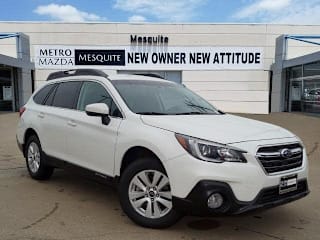 2018 Subaru Outback 2.5i Premium 4S4BSACC8J3240570 2018 Subaru Outback 2.5i Premium