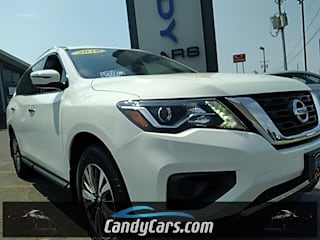 2018 Nissan Pathfinder S 5N1DR2MMXJC640275 2018 Nissan Pathfinder S