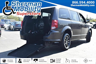 2018 Dodge Grand Caravan 2C4RDGBG0JR153595 2018 Dodge Grand Caravan