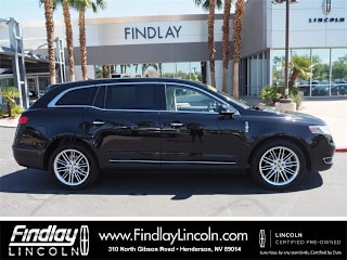 2018 Lincoln MKT Reserve 2LMHJ5AT9JBL00240 2018 Lincoln MKT Reserve