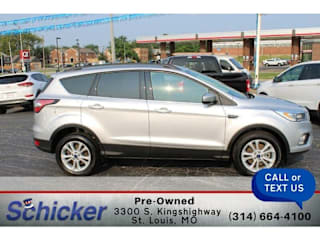 2017 Ford Escape SE 1FMCU9G92HUC55260 2017 Ford Escape SE