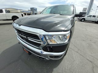 2019 Ram Pickup 1500 1C6SRFMT1KN589255 2019 Ram Pickup 1500