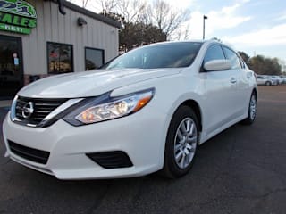 2017 Nissan Altima 1N4AL3AP1HN337547 2017 Nissan Altima