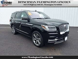 2018 Lincoln Navigator Reserve 5LMJJ2LT8JEL16164 2018 Lincoln Navigator Reserve