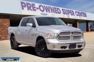 2018 Ram Pickup 1500 1C6RR6LT2JS131840 2018 Ram Pickup 1500