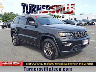 2016 Jeep Grand Cherokee Laredo 75th Anniversary 1C4RJFAG9GC349427 2016 Jeep Grand Cherokee Laredo 75th Anniversary