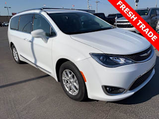2020 Chrysler Pacifica 2C4RC1BG4LR130534 2020 Chrysler Pacifica