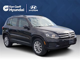 2018 Volkswagen Tiguan Limited 2.0T 4Motion WVGBV7AX4JK004911 2018 Volkswagen Tiguan Limited 2.0T 4Motion