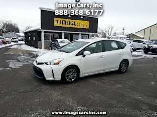 2016 Toyota Prius v Three JTDZN3EU1GJ050688 2016 Toyota Prius v Three