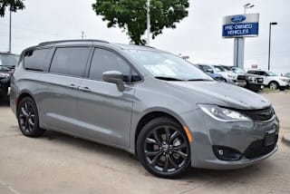 2020 Chrysler Pacifica Touring L 2C4RC1BG0LR149016 2020 Chrysler Pacifica Touring L