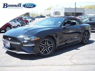 2018 Ford Mustang EcoBoost Premium 1FATP8UH5J5106185 2018 Ford Mustang EcoBoost Premium