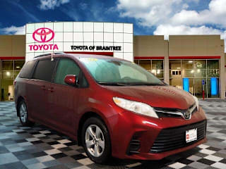 2019 Toyota Sienna LE 8-Passenger 5TDKZ3DC9KS980784 2019 Toyota Sienna LE 8-Passenger