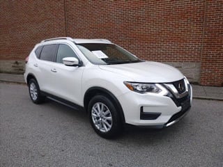 2017 Nissan Rogue KNMAT2MV3HP614671 2017 Nissan Rogue