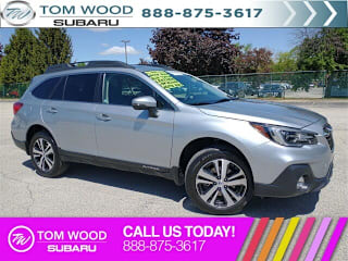 2018 Subaru Outback 2.5i Limited 4S4BSANC2J3225656 2018 Subaru Outback 2.5i Limited