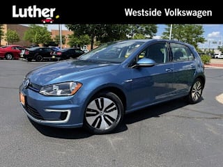 2016 Volkswagen e-Golf SE WVWKP7AU8GW911408 2016 Volkswagen e-Golf SE