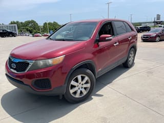 2011 Kia Sorento LX 5XYKTCA18BG021765 2011 Kia Sorento LX